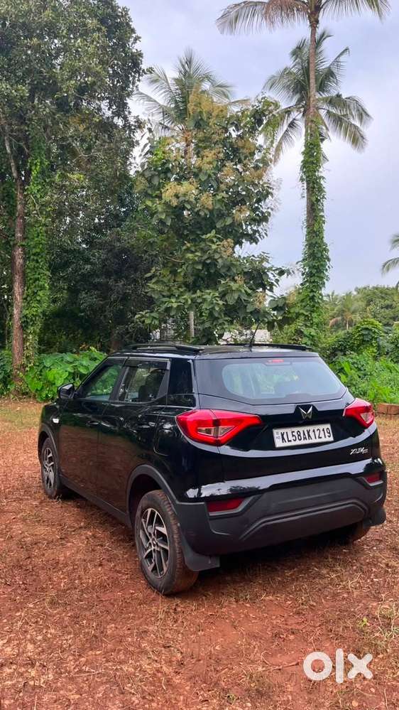 Mahindra Xuv 300 W6 Petrol Manual 2024