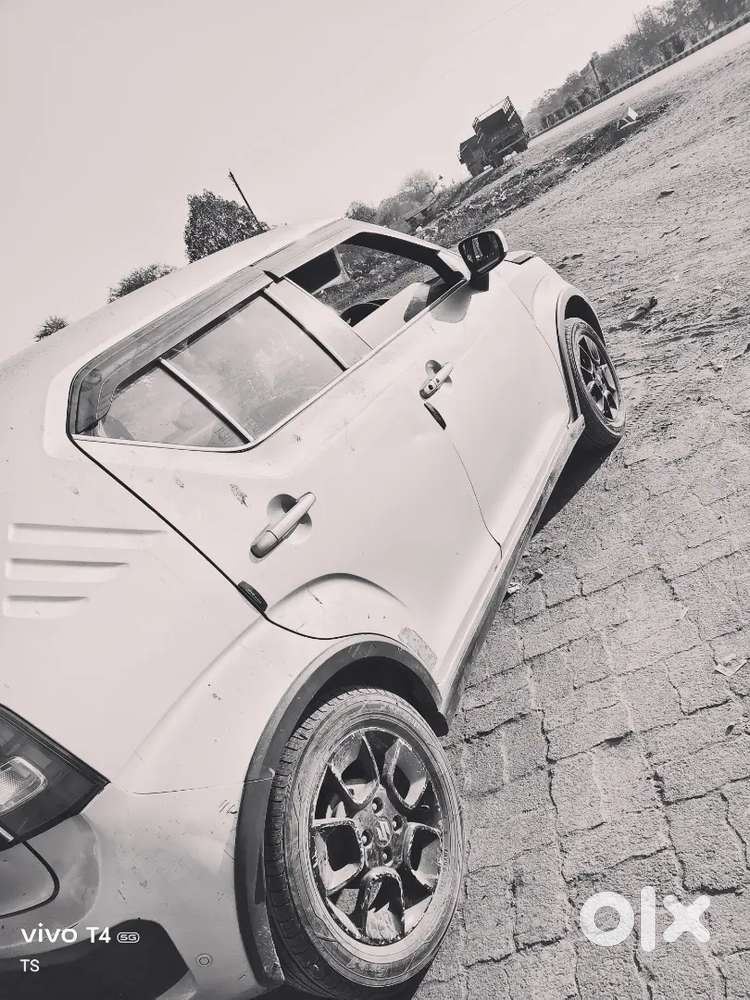 2017 Maruti Suzuki Ignis Zeta (second Top  Model)