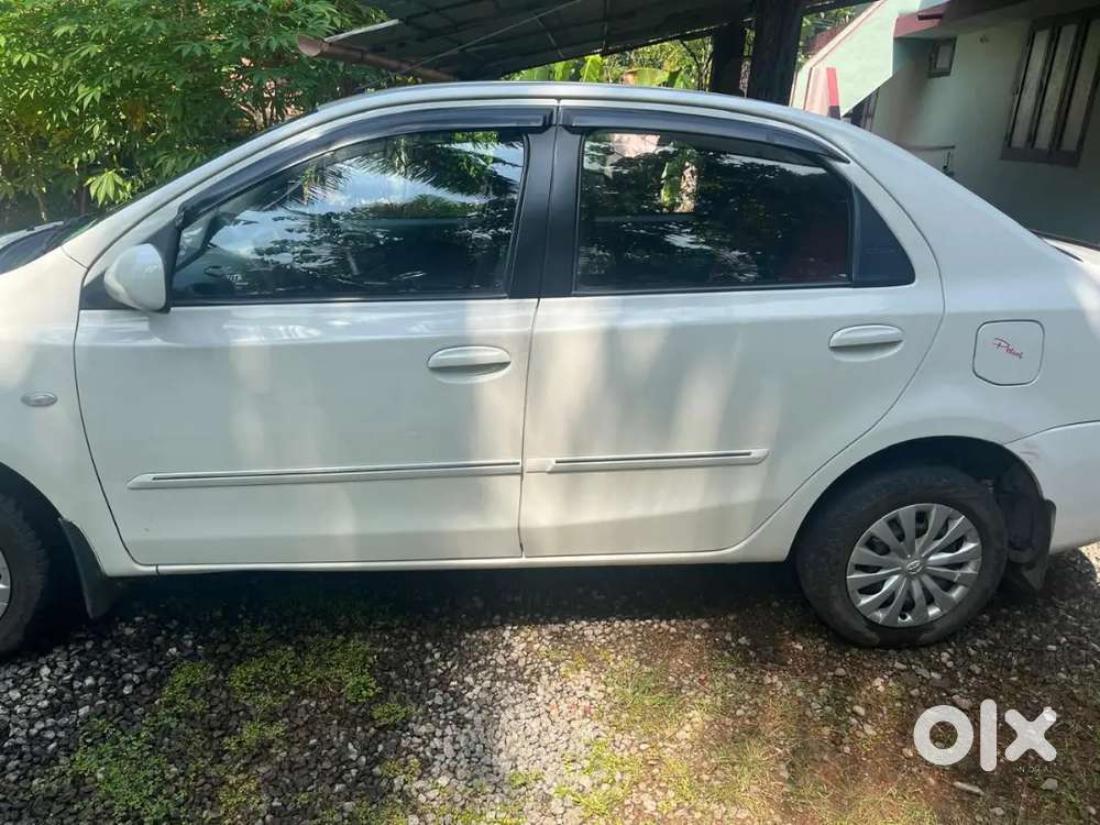 Toyota Etios Petrol 2012 Manual