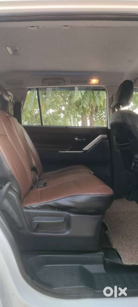 Toyota Innova Hycross 2.0 Vx Hybrid 7 Str, 2023, Diesel