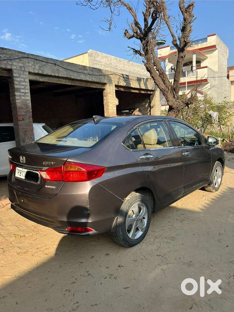Honda City (diesel) Top Variant