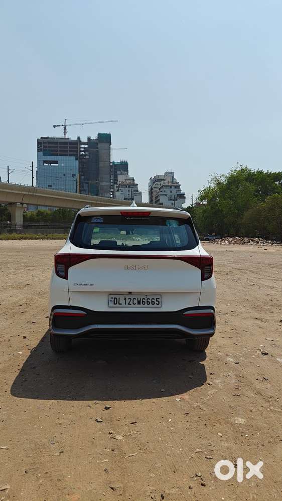 Kia Carens 1.5 Prestige 7 Str, 2023, Petrol