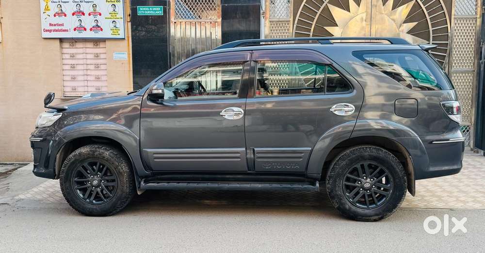 Toyota Fortuner, 2015, Diesel