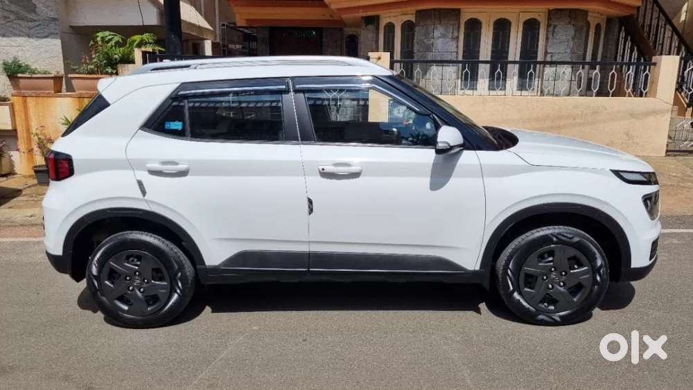 Hyundai Venue 1.2 S (o), 2025, Petrol