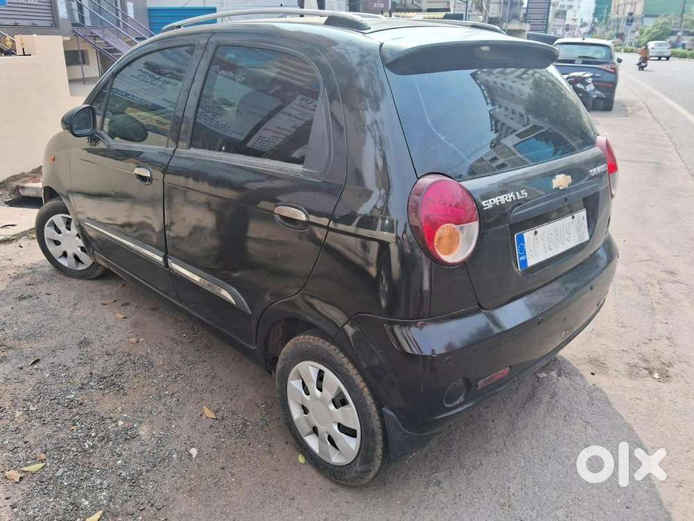 Chevrolet Spark 2012 Petrol Well Maintained
