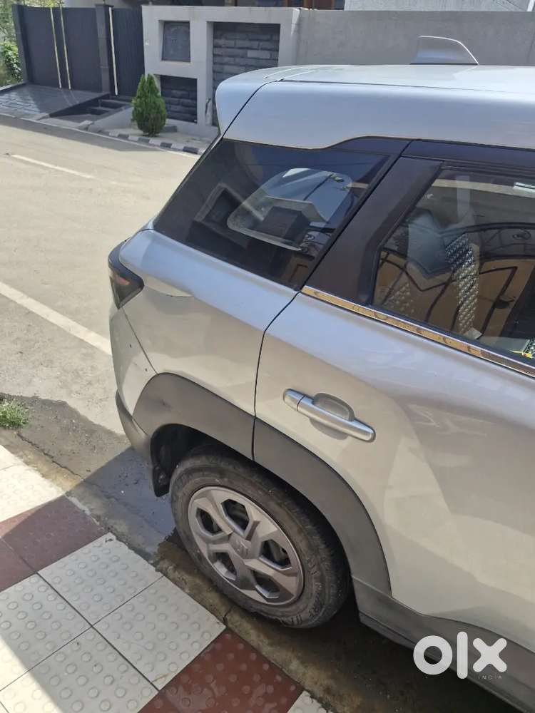 Maruti Suzuki Brezza 2023 Petrol Well Maintained