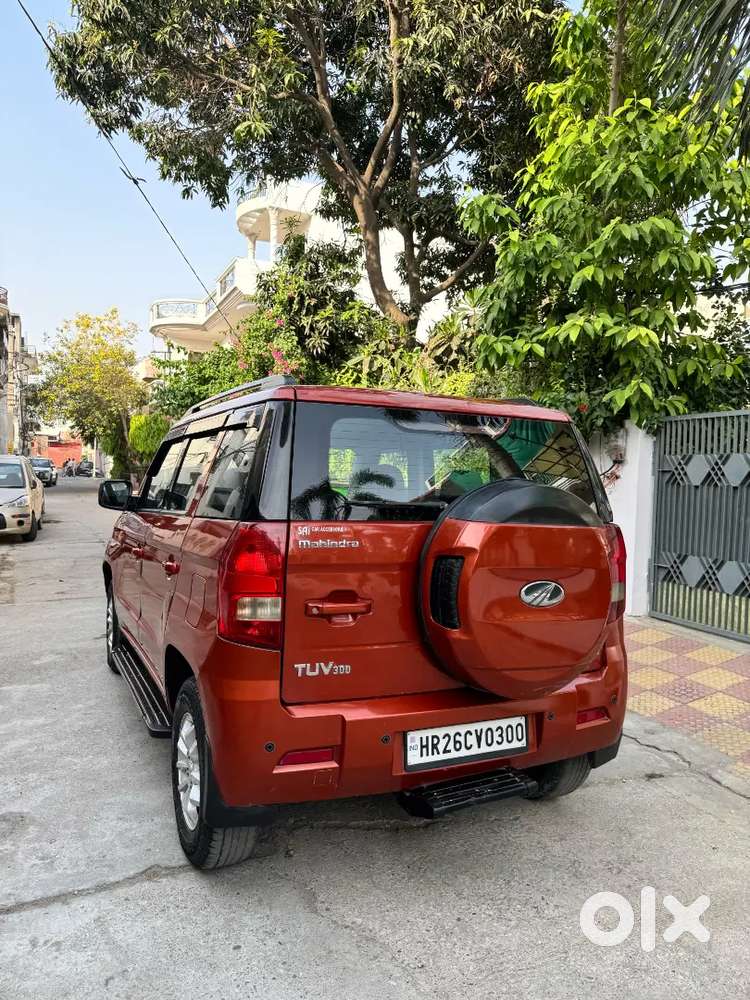Mahindra Tuv 300 2016