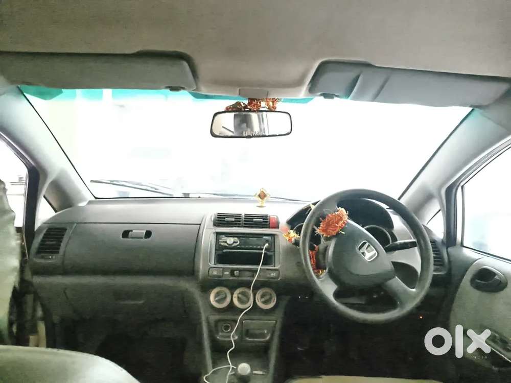 Well-maintained Honda City Zx 2006 Manual  Gj-06 Passing