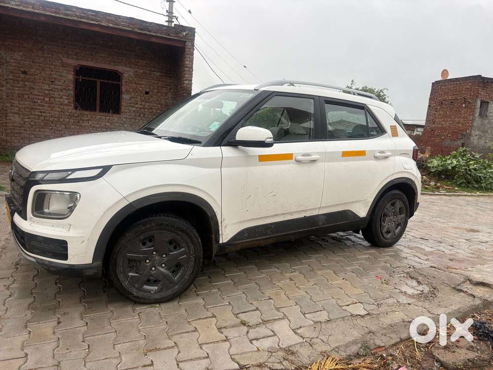 Hyundai Venue 1.5 Crdi S Plus, 2023, Diesel