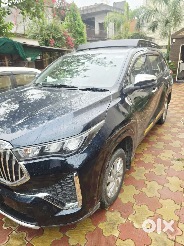 Toyota Innova Hycross 2024