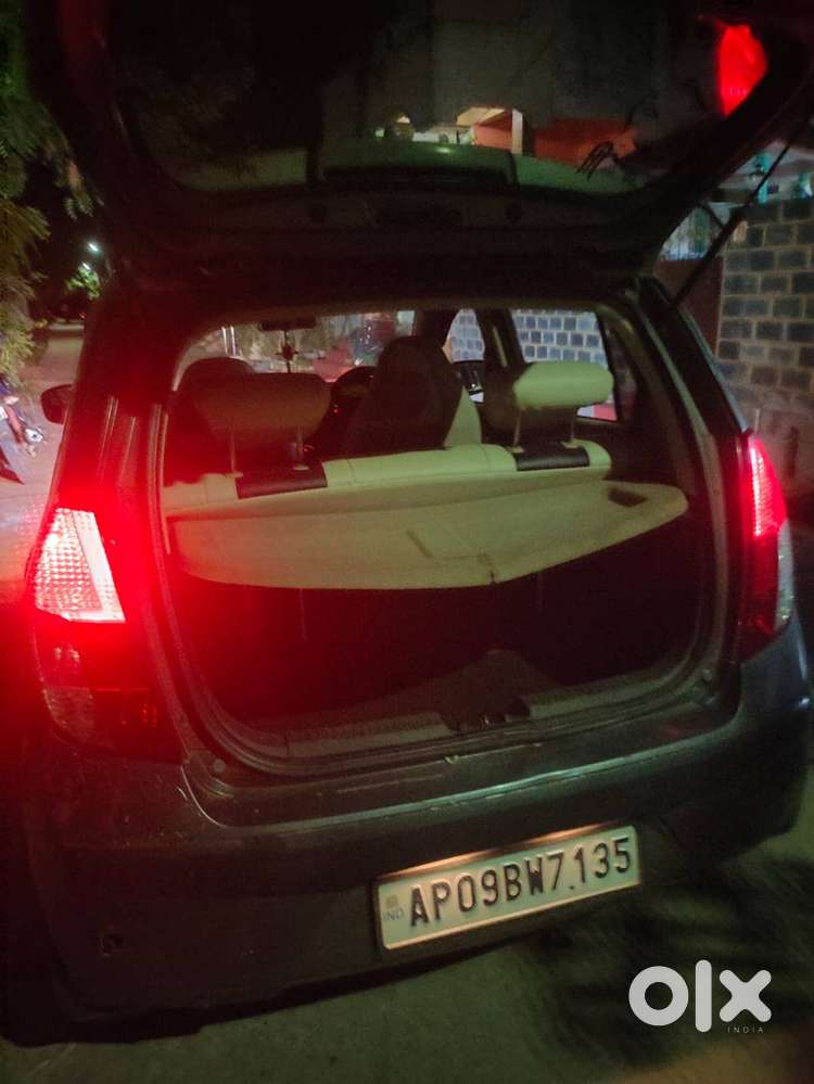 Hyundai- I10 Car For Sale