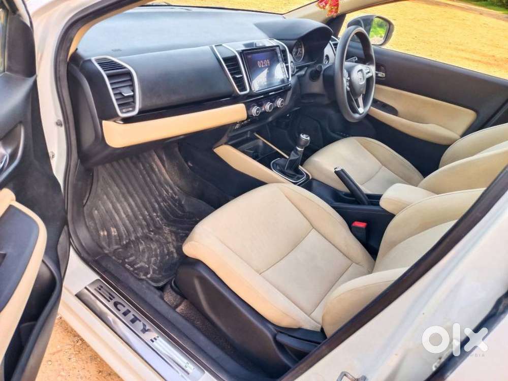 Honda City 1.5 V 5th Gen I-vtec Mt, 2022, Petrol