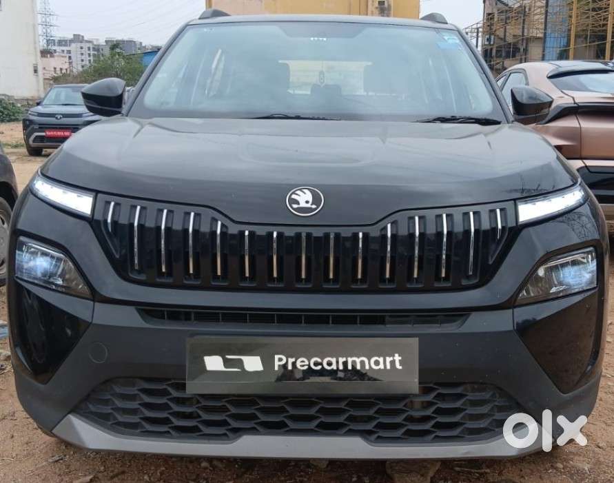 Skoda Kylaq Signature At, 2025, Petrol