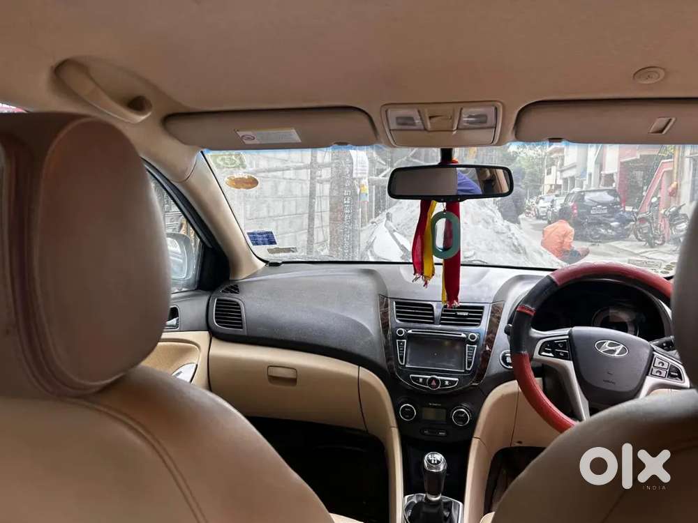 Hyundai Verna 1.6 Petrol Manual 2014