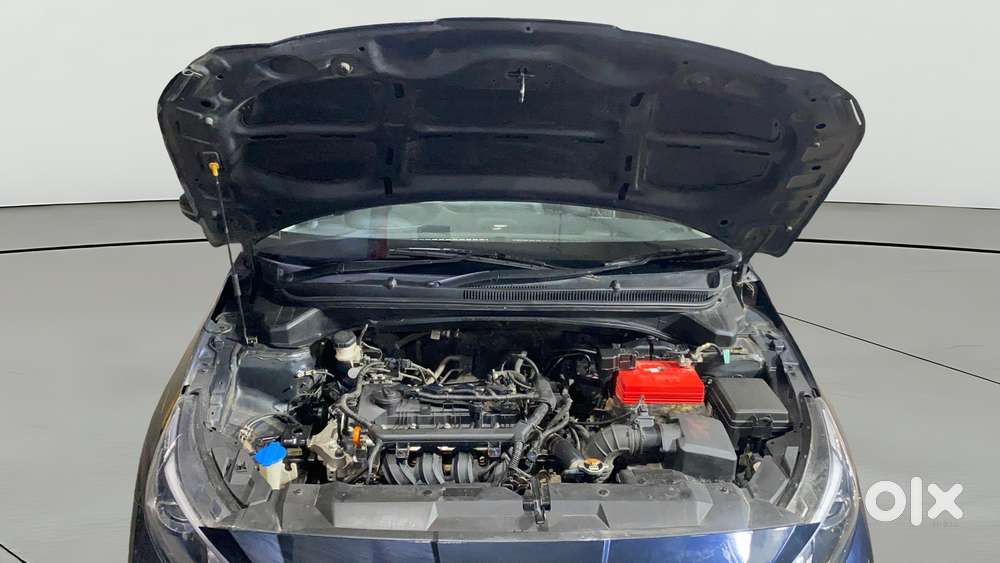 Hyundai New I20 1.2 Asta (o) Ivt, 2023, Petrol