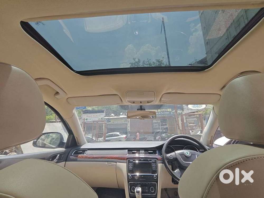 Skoda Superb 2013-2015 Elegance 1.8 Tsi Mt, 2010, Petrol