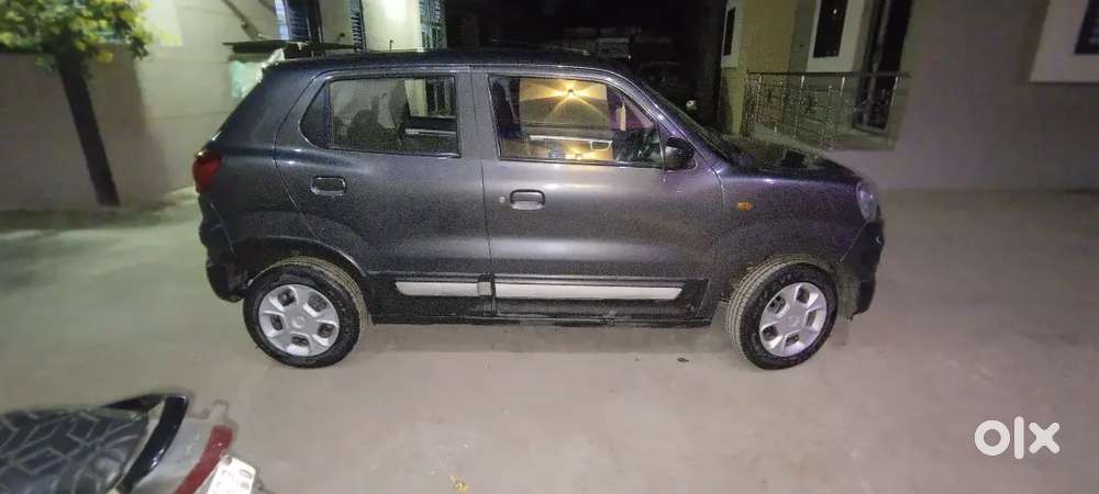 2nd Owner Maruti S-presso 2022