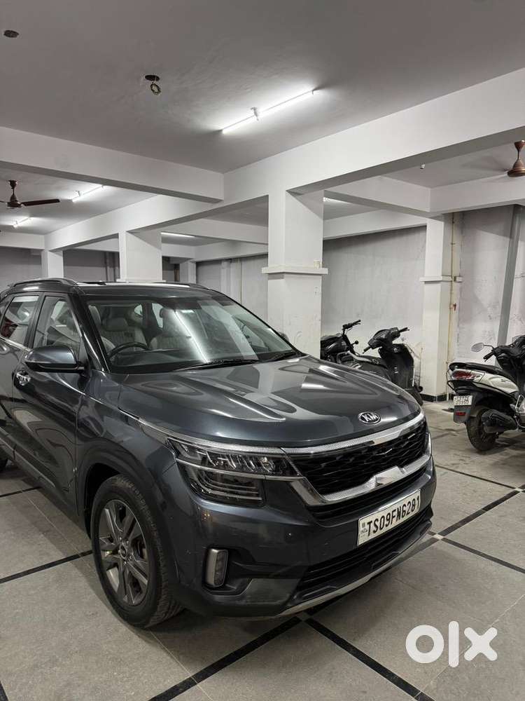 Kia Seltos 2020 Sunroof Variant Petrol Well Maintained
