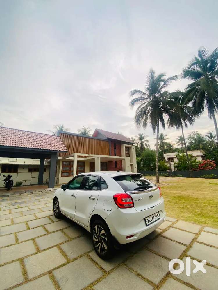 Toyota Glanza V 2020 Petrol Well Maintained