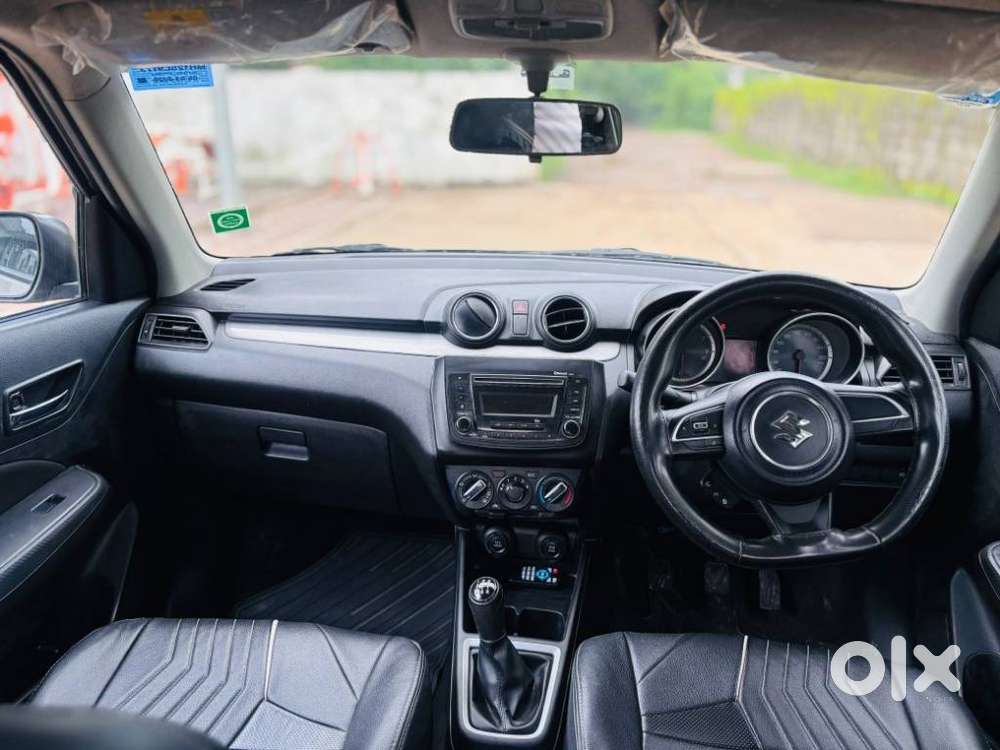 Maruti Suzuki Swift Vxi + Manual, 2020, Petrol
