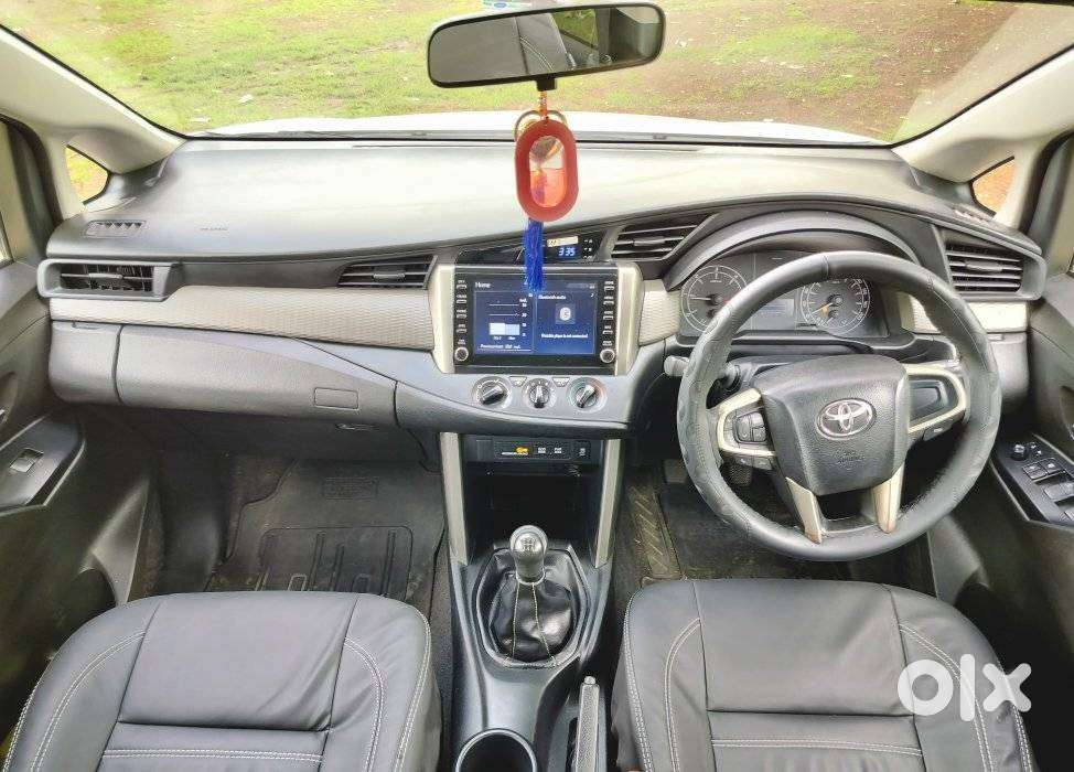 Toyota Innova Crysta [2020-ongoing] 2.4 Gx 8 Str, 2022, Diesel