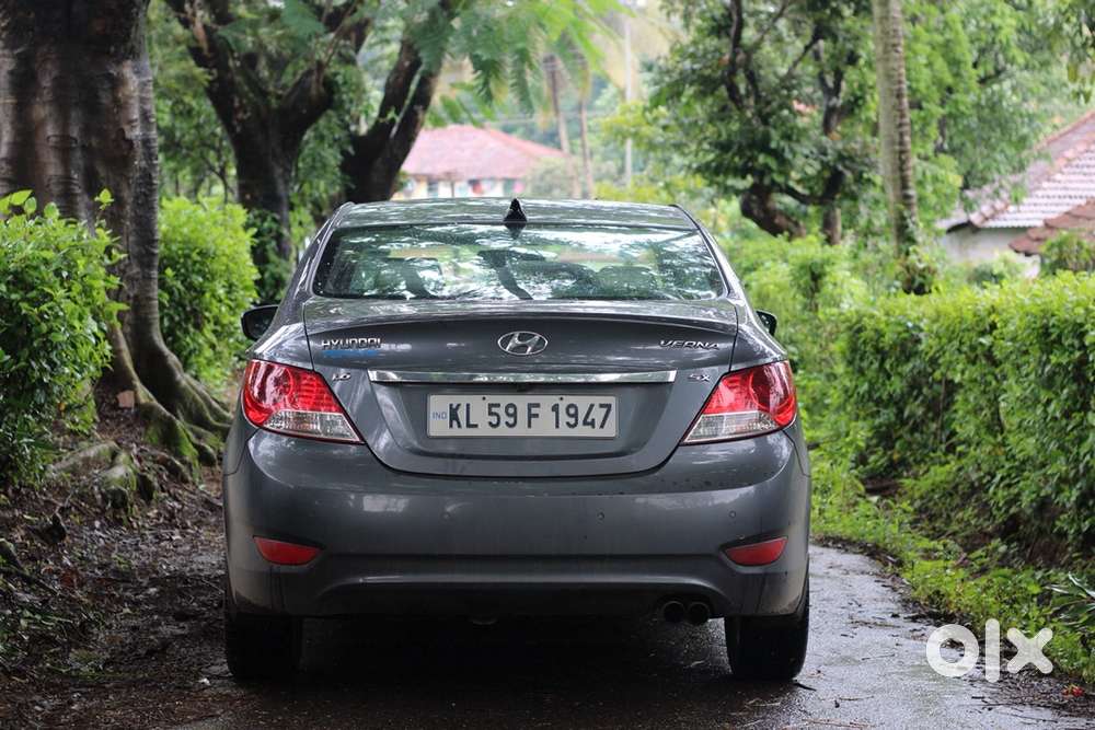Hyundai Verna Fluidic Sx(o) 1.6 Crdi Diesel Excellent Condition