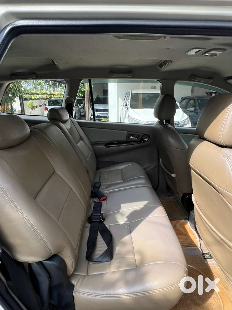 Toyota Innova Diesel 2015 Manual V