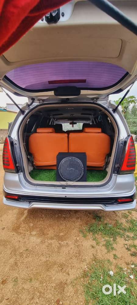 Toyota Innova Diesel Manual 2010 Km Driven