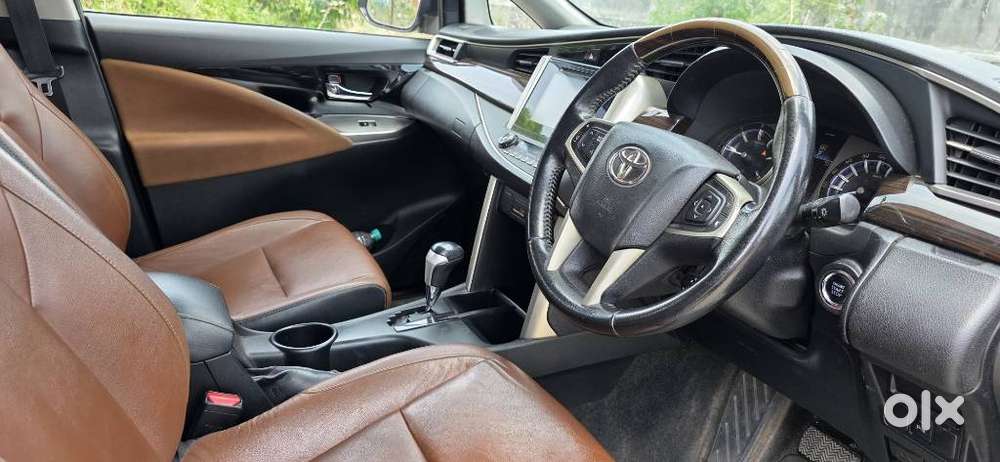 Toyota Innova Crysta 2.8 Z, 2016, Diesel
