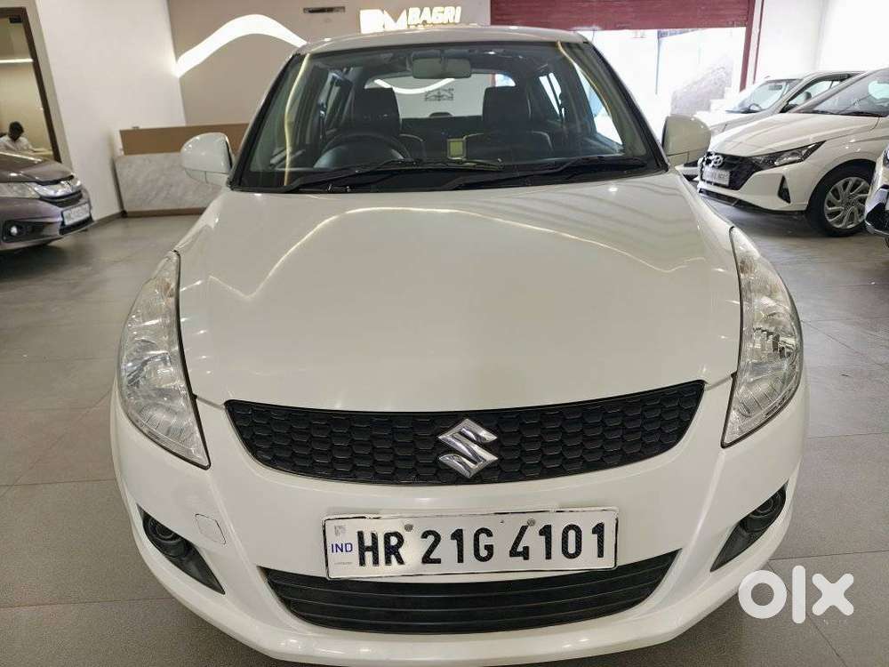 Maruti Suzuki Swift Lxi Optional-o, 2012, Petrol