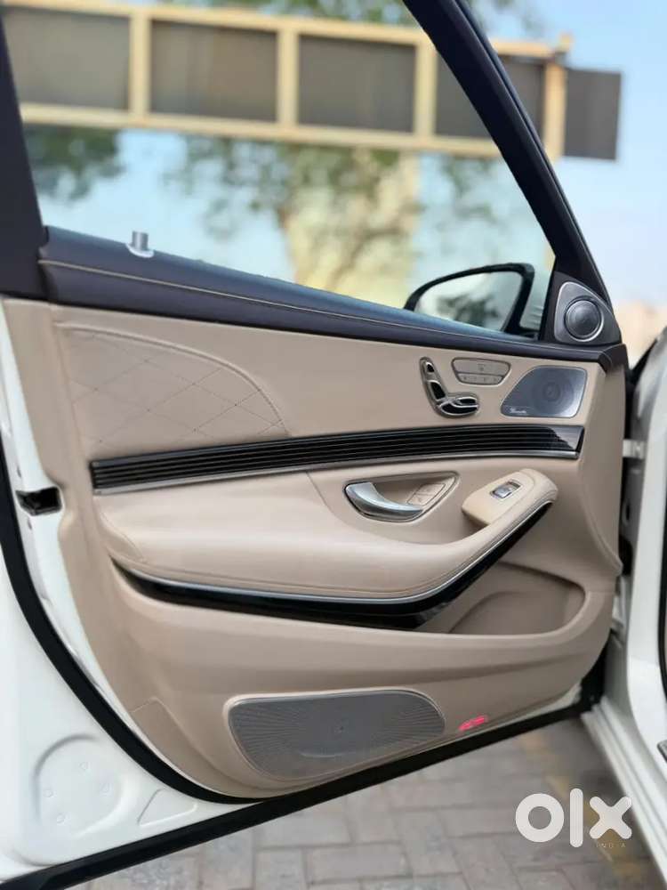 Mercedes-benz S-class Maybach 560 2021