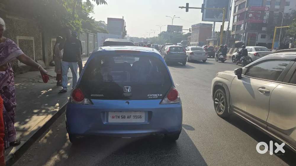 Honda Brio Mt 2014