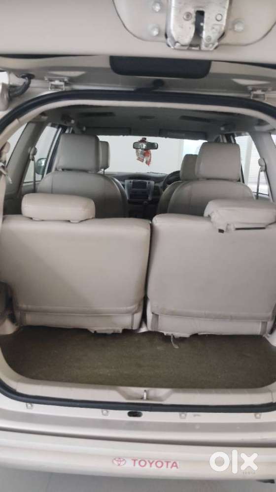 Toyota Innova 2.5 Z Diesel 7 Seater, 2014, Diesel