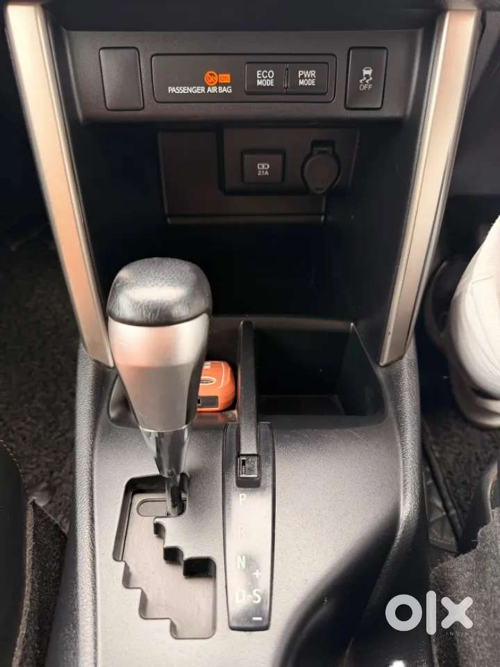 Toyota Innova Crysta [2020-ongoing] 2.4 Zx At 7 Str, 2021, Diesel