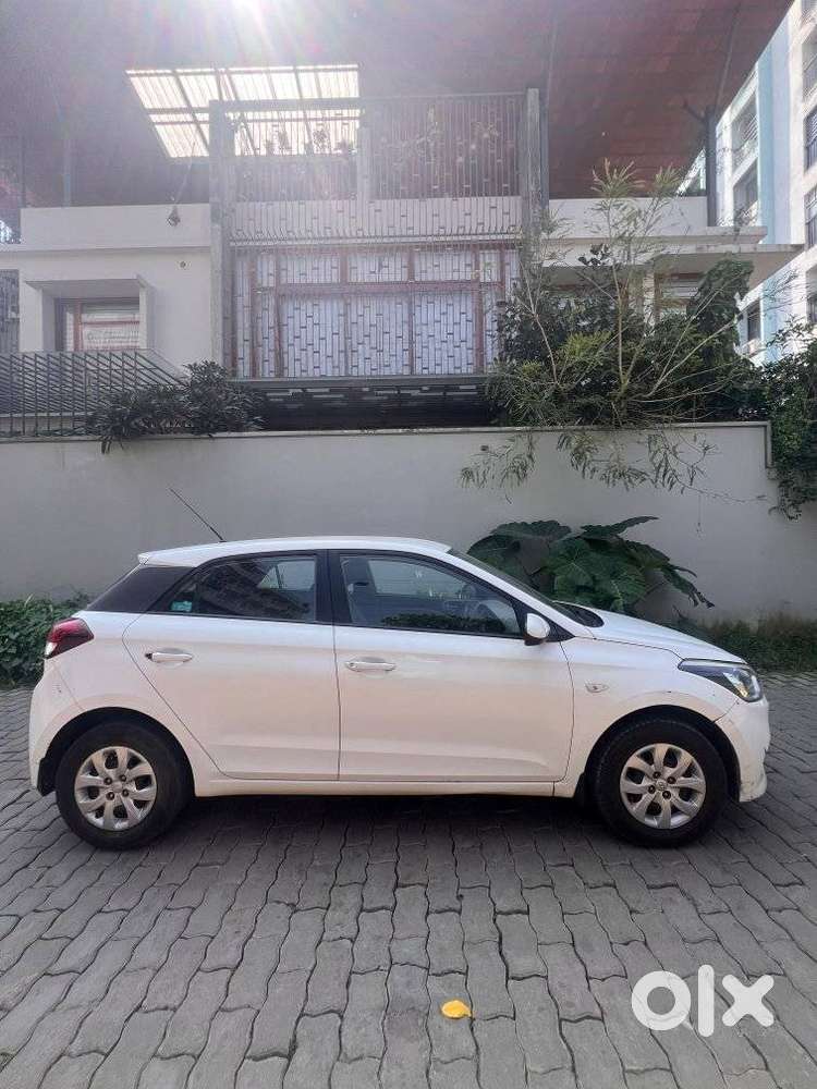 Hyundai I20 Magna Plus, 2014, Petrol