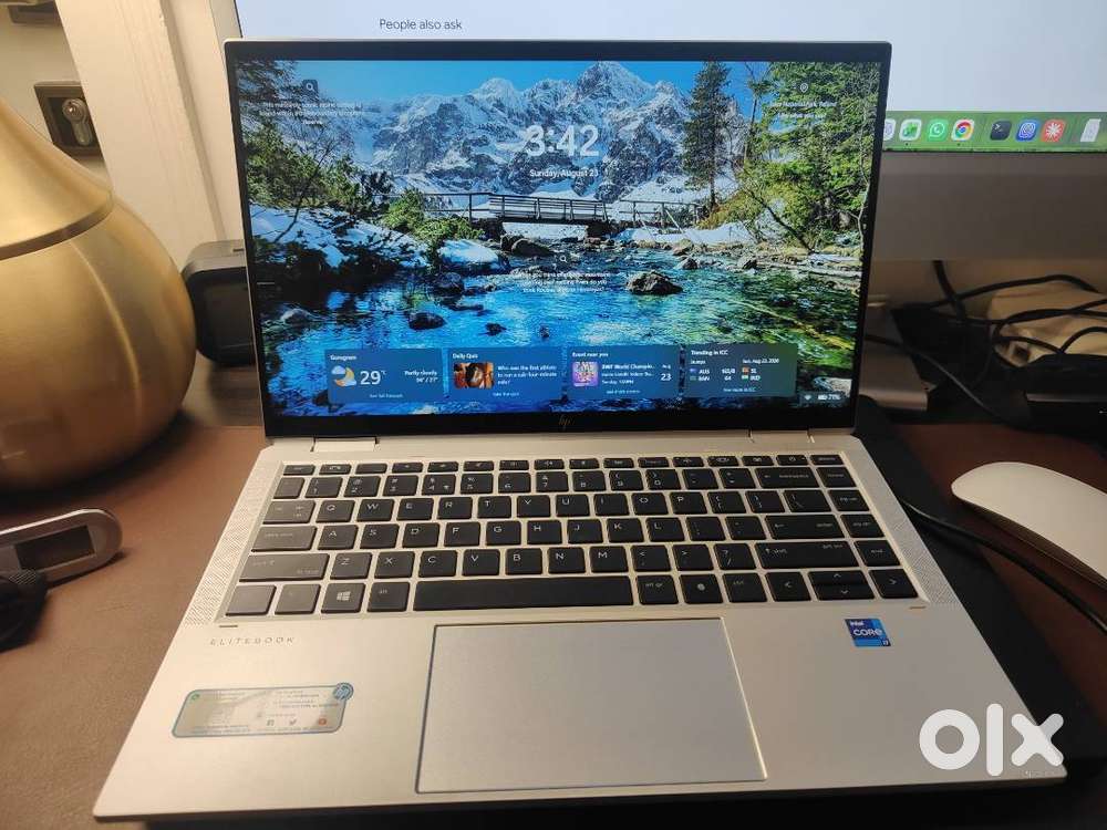 HP EliteBook x360 1040 G8 - 14inch Touch Screen - Core i7 32GB RAM