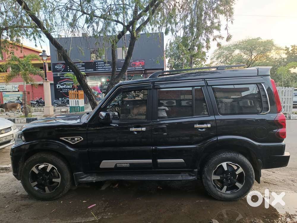 Mahindra Scorpio Classic 2.2 S 11 Mt 7 Cc, 2023, Diesel