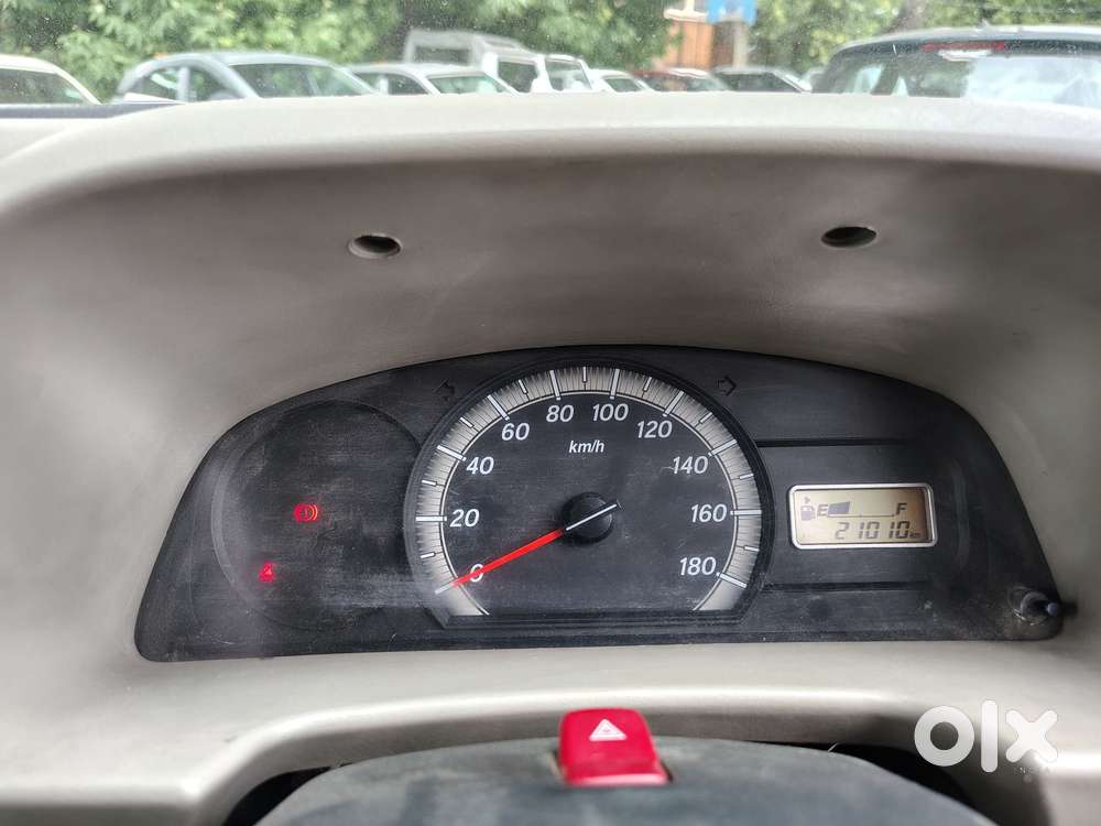 Maruti Suzuki Eeco Smiles 7 Seater Standard, 2020, Petrol