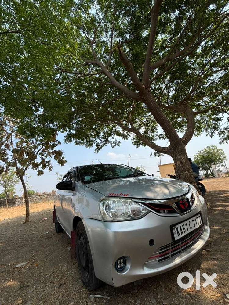 Toyota Etios Liva 2015 Diesel 300000 Km Driven