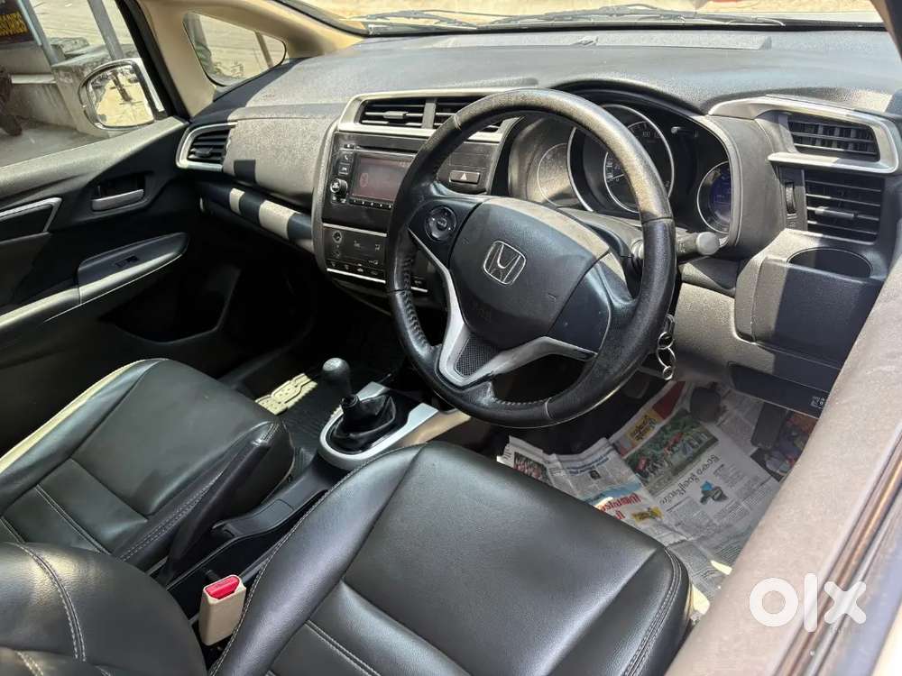 Honda Jazz 2017 Diesel 87965 Km Driven