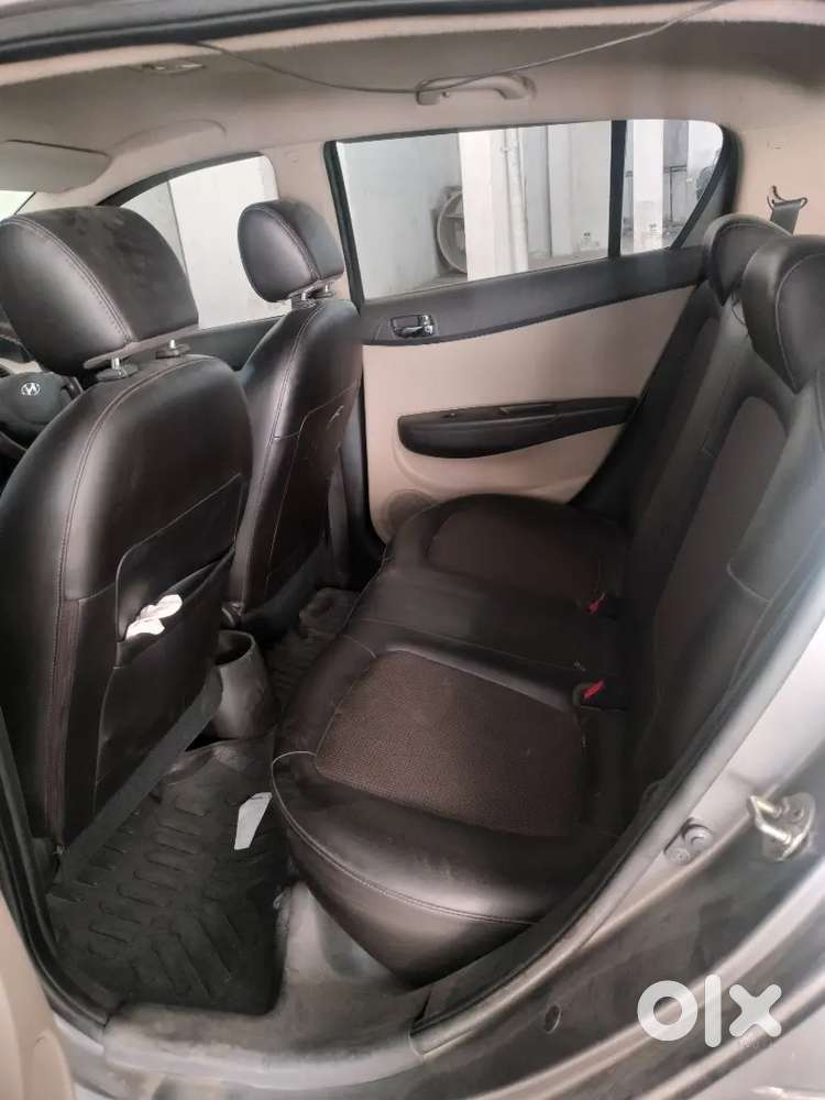 I20 Magna - Hyundai 2012 Dec