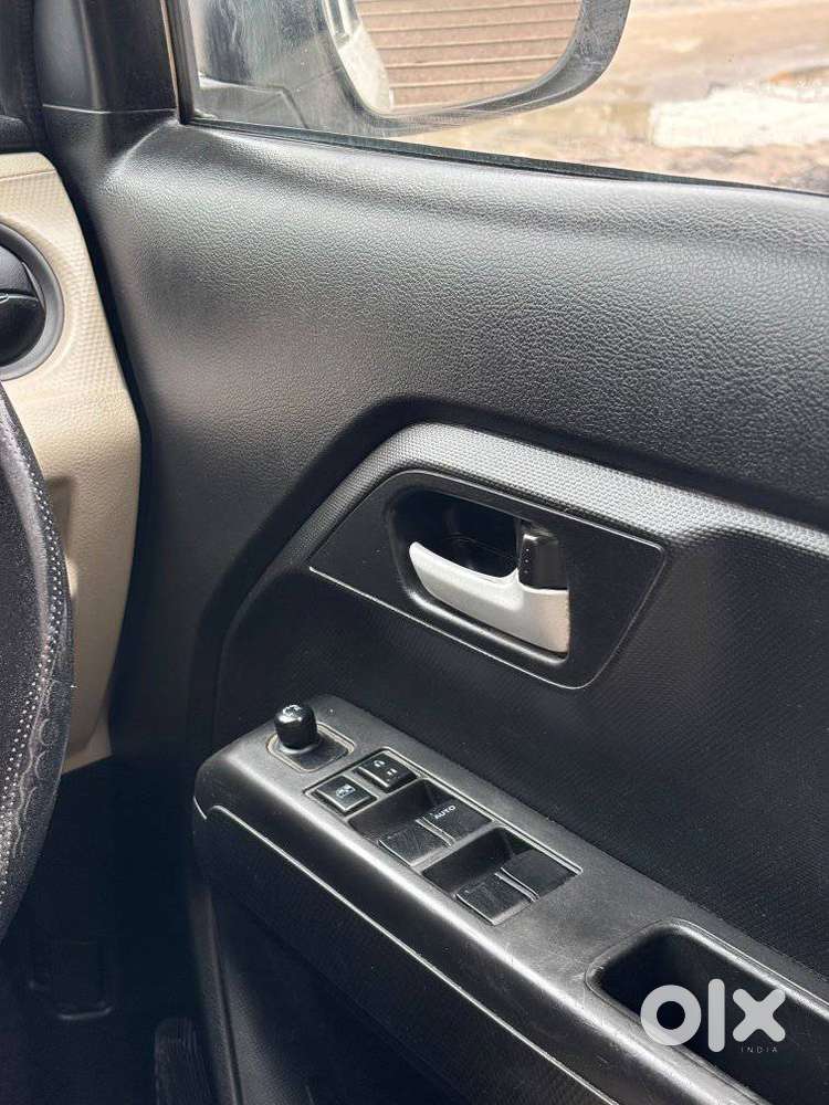 Maruti Suzuki Wagon R Vxi Optional, 2023, Petrol