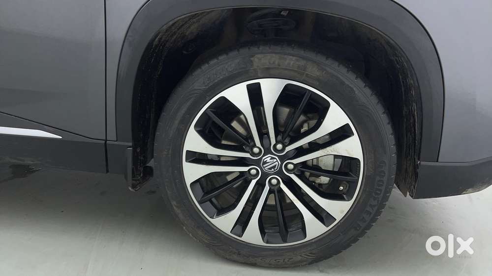 Mg Hector Plus Sharp Pro 1.5 Turbo Petrol Cvt 6 Str, 2023, Petrol