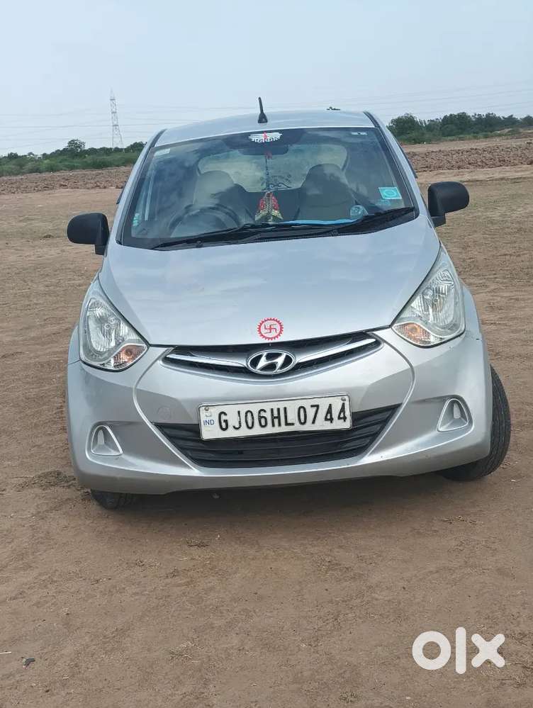 Hyundai Eon 2017 Petrol 13000 Km Driven