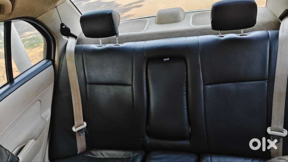 Maruti Suzuki Swift Dzire 2014