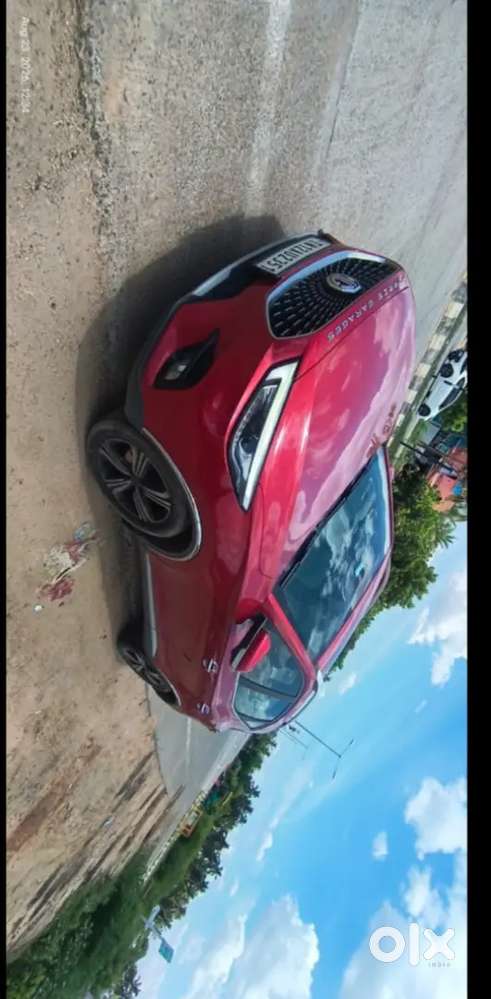 Mg Astor 2022 Petrol 30400 Km Driven