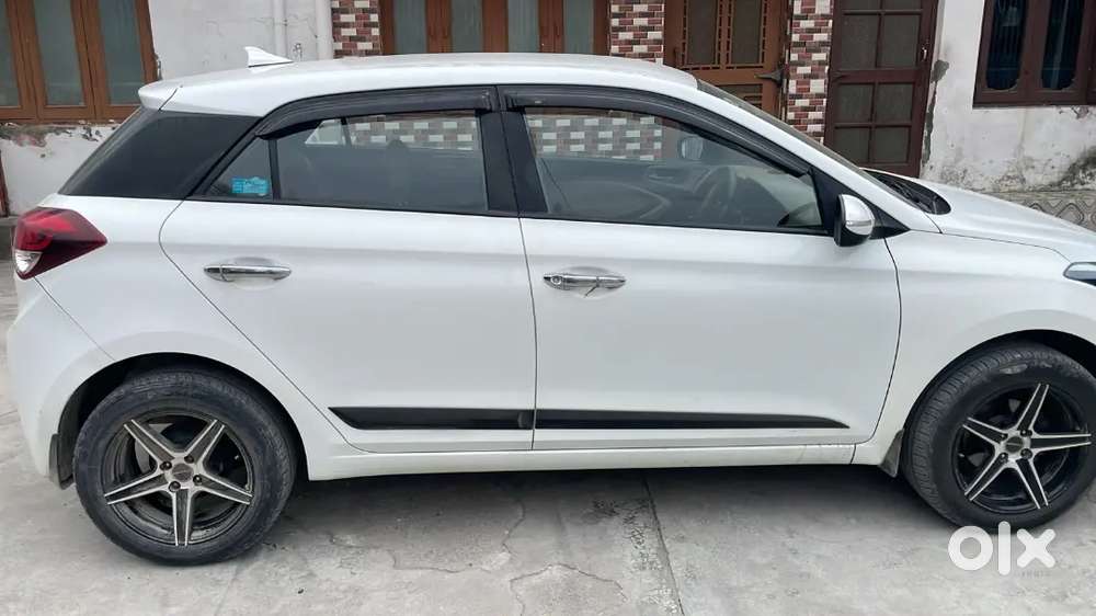 Hyundai I20 Sportz 2015