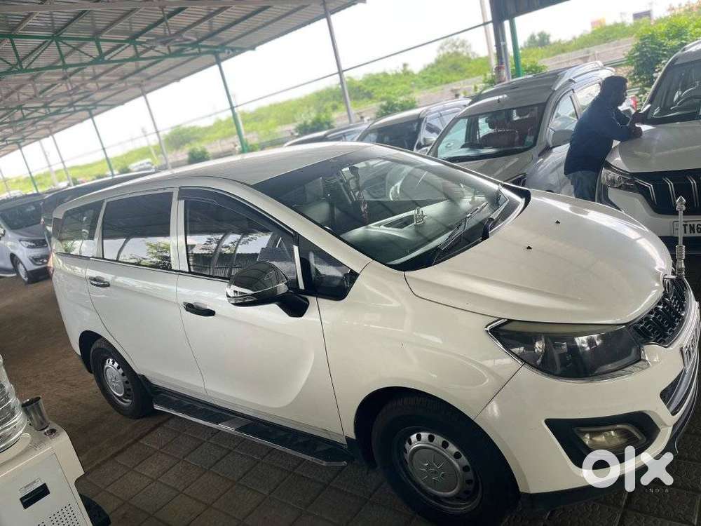 Mahindra Marazzo, 2019, Diesel