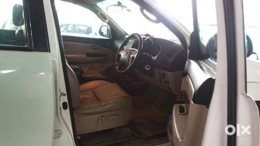 Toyota Fortuner 3.0 4x2 Automatic, 2016, Diesel