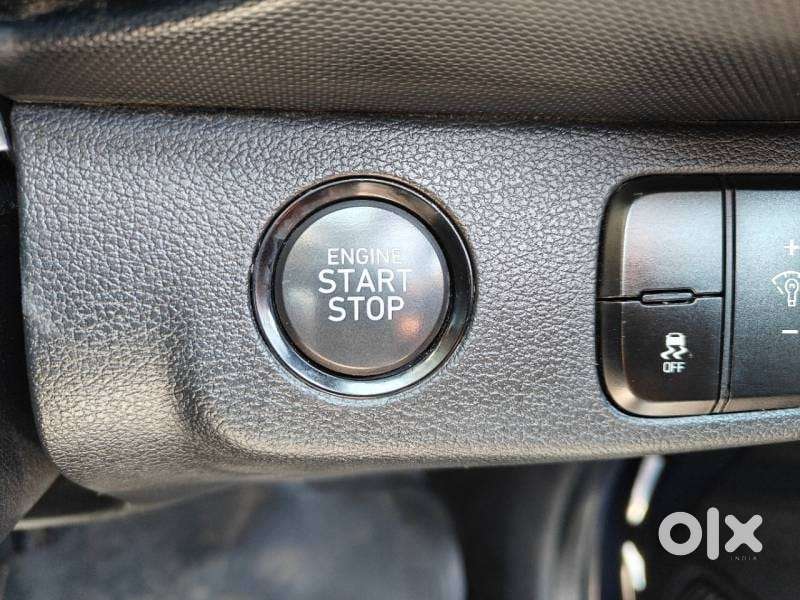 Hyundai Venue Sx Plus Turbo Dct, 2022, Petrol
